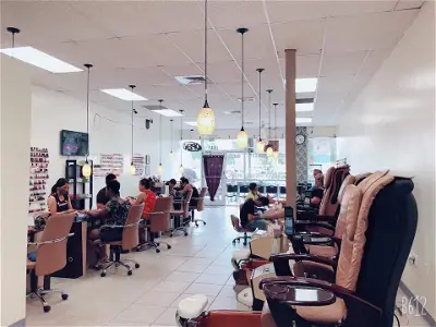 J Luxe Nails & Spa