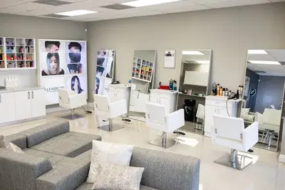 Smith & Mendoza Salon