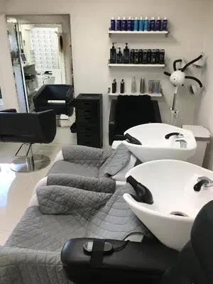 Hair Salon Armandeus Coconut Grove