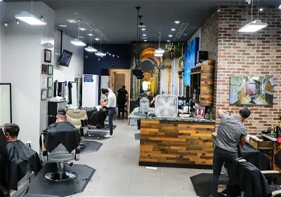 The Well Groomed Gentleman - Barbershop