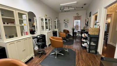 Salon 210