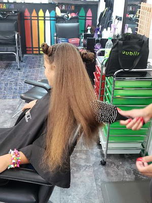 Crayon Salon And Spa