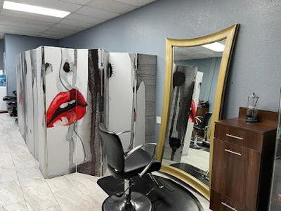 Diola’s Beauty Salon
