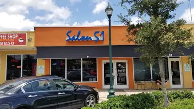 Salon 51
