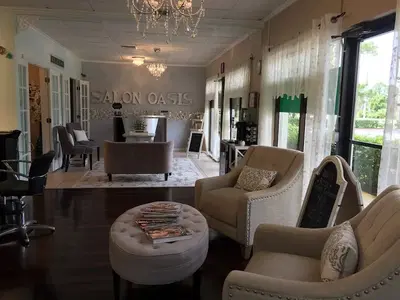 Salon Oasis of Jensen Beach