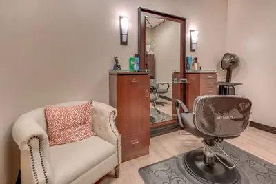 MY SALON Suite of St. Petersburg