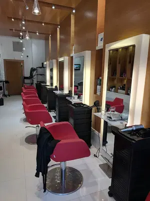 Lee Loo Hair Salon
