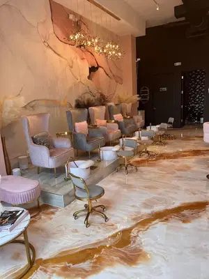 The Chic Beauty Bar - Fort Lauderdale