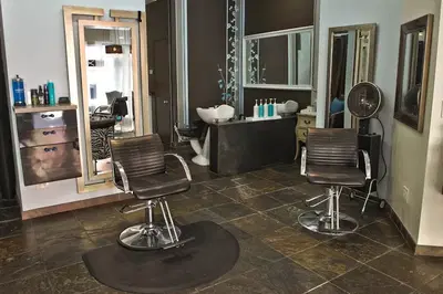 One XI Salon