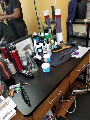 Yasmine Unisex Salon