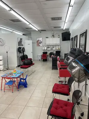 DominicanElenaHairBeauty