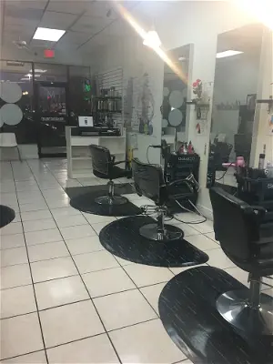 Hairdoctors Specialty Salons - Miami Gardens