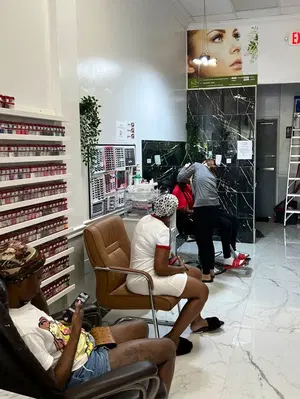 K & N NAILS