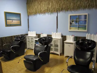 Beach Break Salon