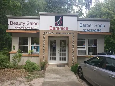 Dominicano Beauty Salon Berenice
