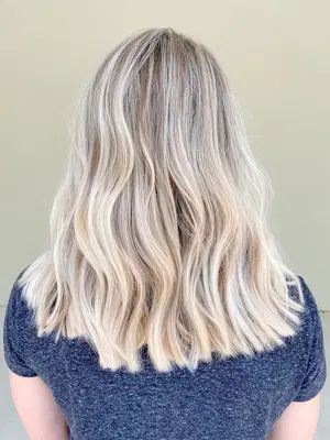 Roots Studio Salon
