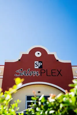 SalonPLEX - SixMile