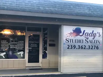 Lady’s Studio Salon