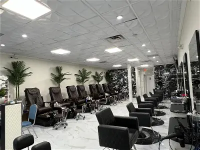 Luxury Nails and Hair Spa
