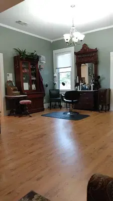 Le Vogue Salon