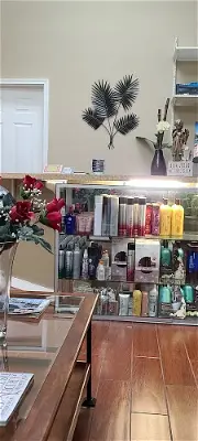 Gigi's Hair & Beauty Salon