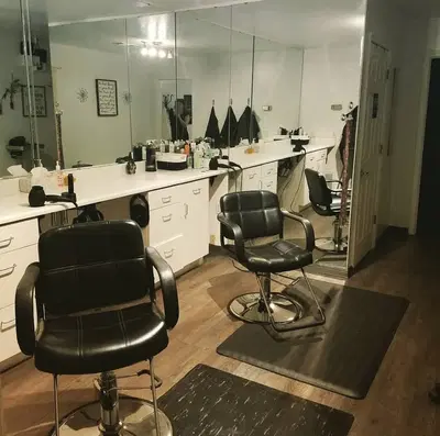 Chemistry, The Salon (Sandy Bishop /Andrea Gonzalez
