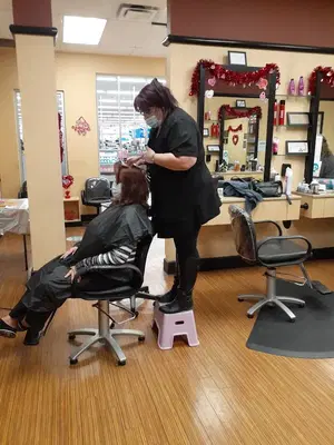 SmartStyle Hair Salon (17666)