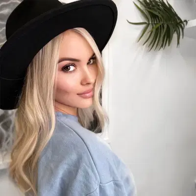 Christina Garcia Salon