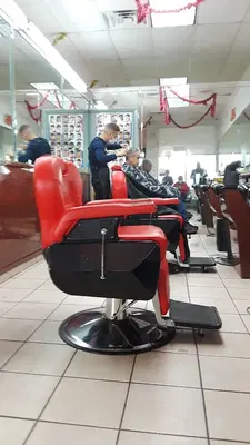 Navarro Salon Unisex