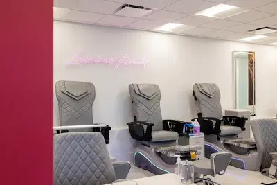 Fingers & Toes Nail Salon