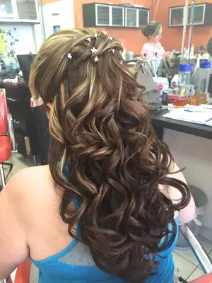 Creative Style Beauty Salon by Marlyn in Hialeah