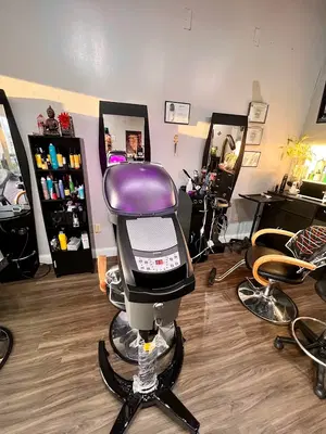 HAIR HOLISTIC ECO-FRIENDLY SALON