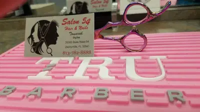 Salon 54