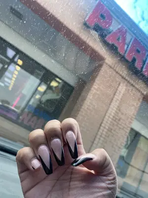 Paris Nails Salon