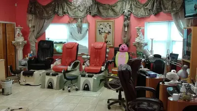 Linda Nails & Spa