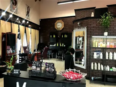 Mikel & Me 'Beauty Essence' Hair Salon