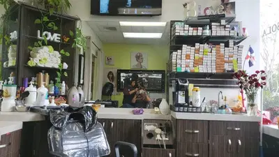 Sola Salon Studios