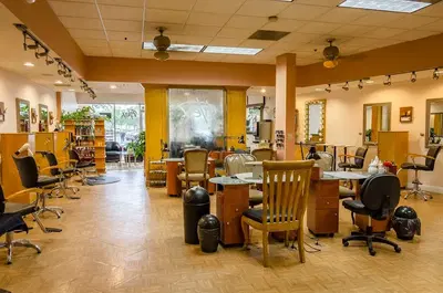 Alex's Day Spa & Salon