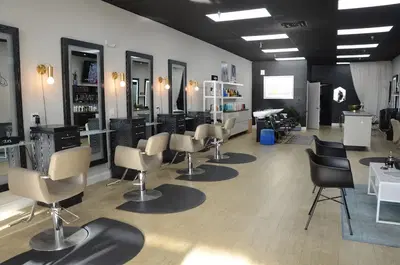 Zā Salon