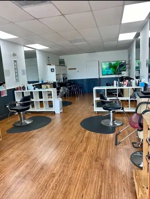 DeSanti Salon & Spa Aveda