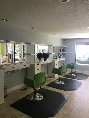 Salwa'z Beauty Salon