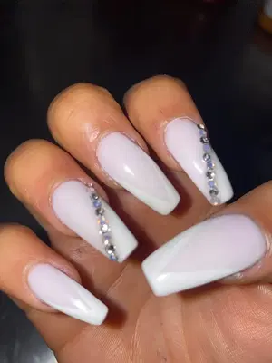 Artistic Nails & Spa