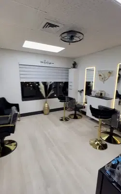 devine roots salon