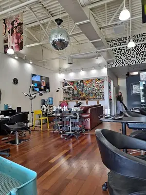 Tresses Color Bar Salon
