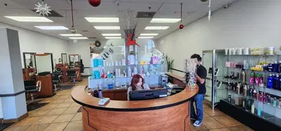 Willy's Hair Salon & Spa