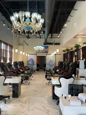 Luxury Nail & Foot Spa