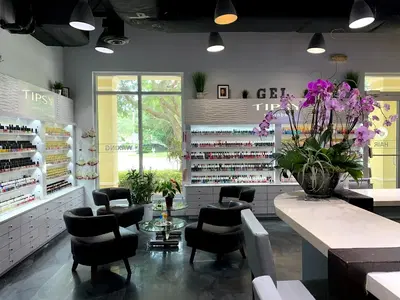 Tipsy Salon & Spa - Jupiter