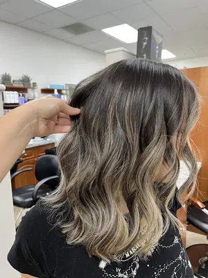 Androcles Hair & Nail Salon