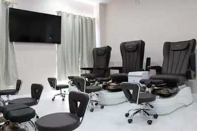 PASSION NAIL LOUNGE