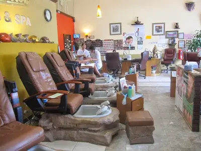 Expression Nails & Spa
